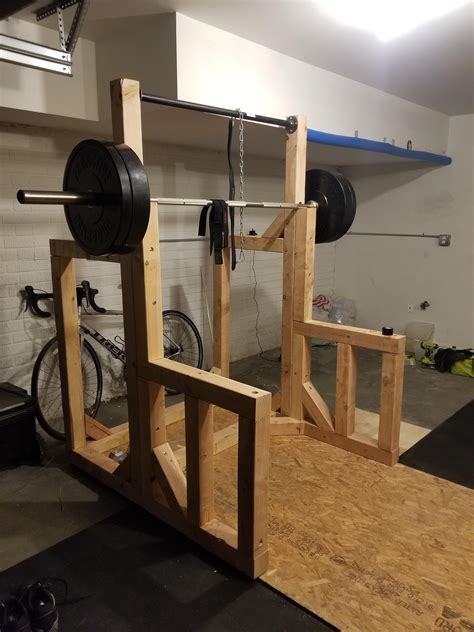 As such, it should be versatile, durable, useful, and fit the space it will be used in. DIY Squat Rack Pull Up Bar : homegym