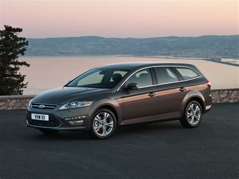 Der ford mondeo turnier fährt zum einzeltest vor. Ford Mondeo Turnier Titanium Testbericht - Autogefühl