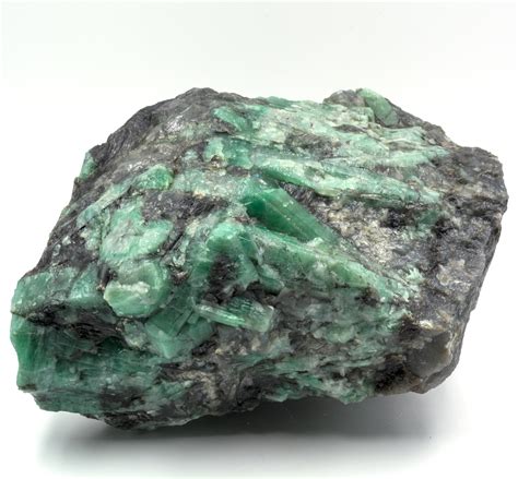 Great Raw Emerald Stone Of 2700 Grams With Matrix Of Black Etsy