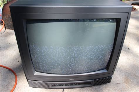 2000s Tv Set