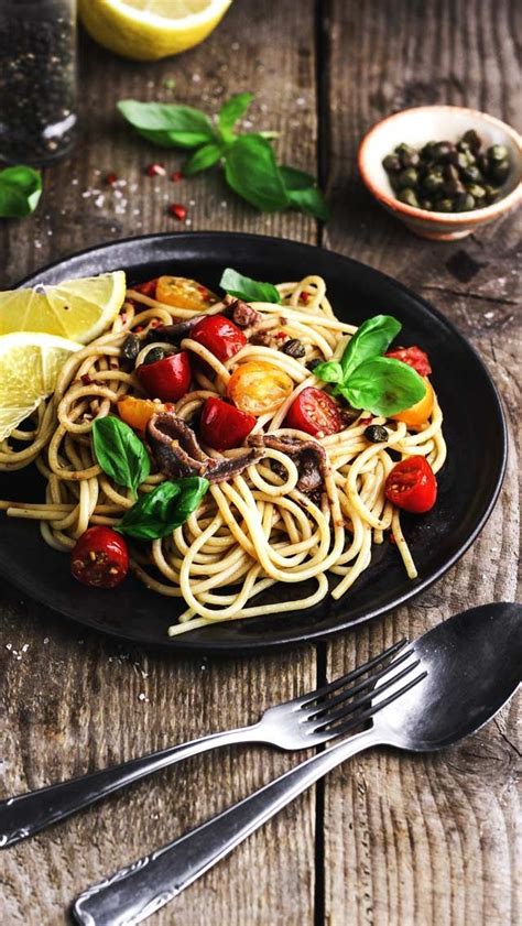 Jetzt ausprobieren mit ♥ chefkoch.de ♥. Spaghetti with anchovis | Nudelgerichte, Rezepte, Einfache ...