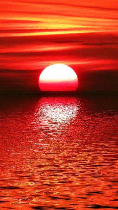 Pin By Ashley Holady On Cool Pictures Red Sunset Sunset Wallpaper