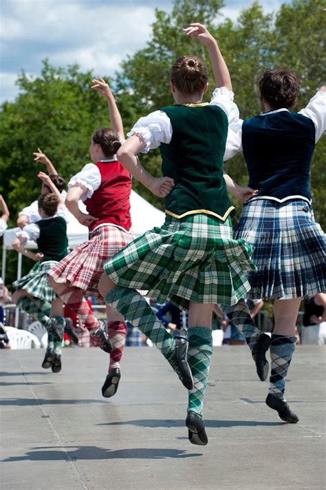 Tartan Day In Canada 10 Fascinating Facts To Celebrate Readers Digest