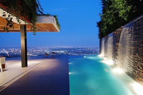 Luxury House With Stunning View In Hollywood Hills Los