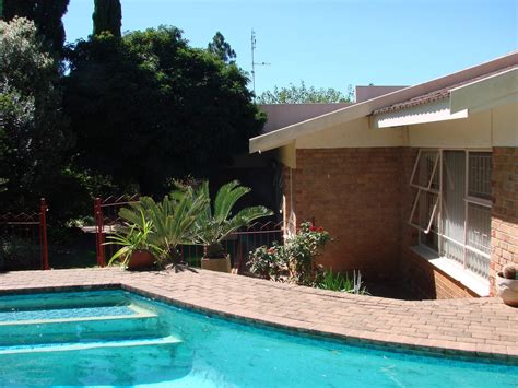 Check spelling or type a new query. 4 Bedroom House for Sale For Sale in Bloemfontein - Home Sel