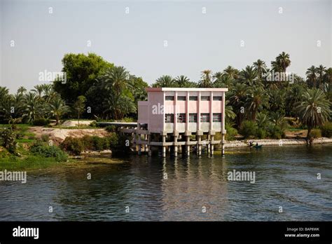 Irrigation Nile Hi Res Stock Photography And Images Alamy