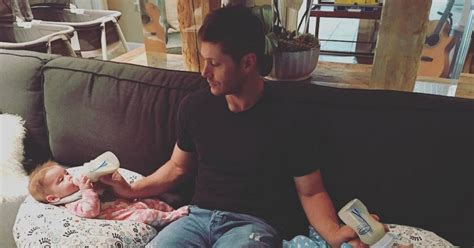 Jensen Ackles Bottle Feeds Both Twins At Once See The Cute Pic
