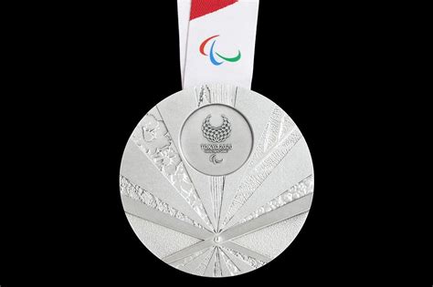 The 2020 olympic and paralympic games in tokyo don't start for another year, but japan hasn't wasted any time in getting the medals ready. Paralympic Games medal design | Tokyo 2020, Tokyo ...
