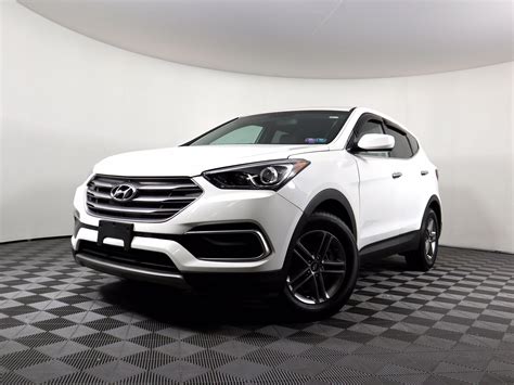 The hyundai santa fe is the agile suv ideal for busy households where being active is a way of life. Pre-Owned 2017 Hyundai Santa Fe Sport 2.4L Sport Utility ...