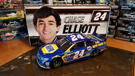Kenseth passed elliott with 10 laps to go and held on for the win, allowing keselowski to advance on points. NASCAR Diecast Review: Chase Elliott 2017 Duel Win - YouTube