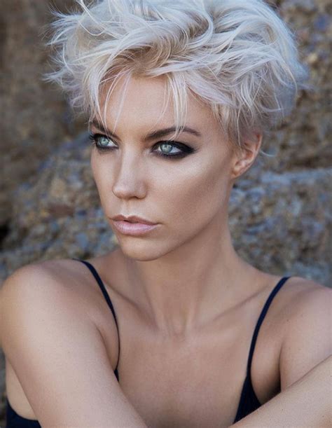 25 Best White Pixie Haircut Ideas For Cool Short Hairstyle Page 24 Of