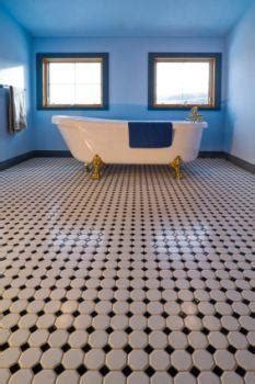 Shop 1930s bathroom fixtures at 1stdibs, the premier resource for antique and modern building and garden elements from the world's best dealers. 1930s bathroom tile patterns - Google Search in 2020 ...