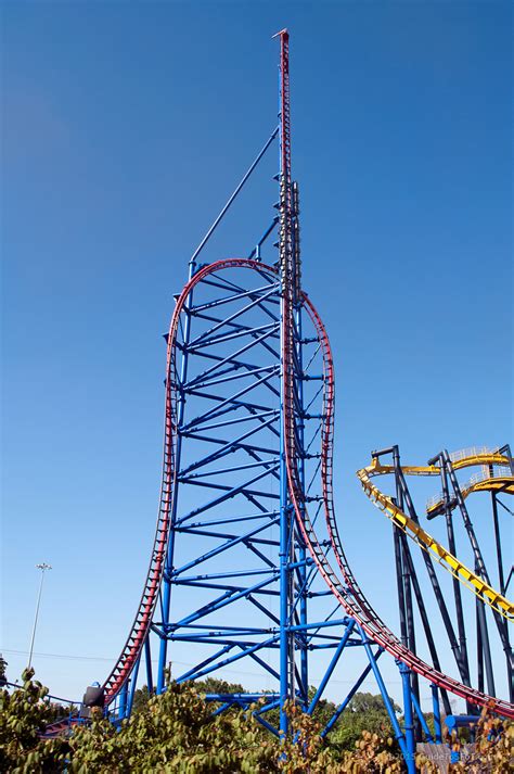 Mr Freeze Roller Coaster Guide To Six Flags Over Texas