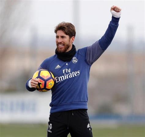 As a fashion icon famous for his short and long hair, each new hairstyle. 35 Amazing Sergio Ramos Haircuts - (2021 Inspirational Ideas)