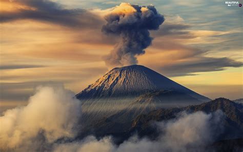 Volcano Semeru Indonesia Mountains Beautiful Views Wallpapers X
