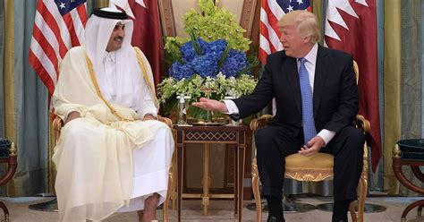 الأستاذ بجامعة الإمام عبدالرحمن بن فيصل. البيت الأبيض يكشف تفاصيل اتصال هاتفي بين ترامب والأمير ...