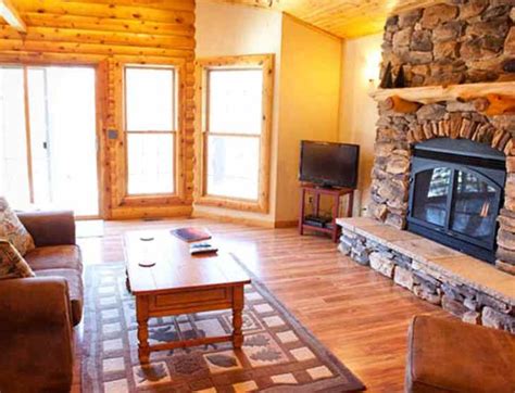 Shawnee national forest (west), near shawnee hills wine trail. Woodland Cabins | Winery Adventures