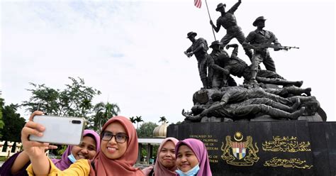 A presentation about 5 principles of malaysia. Rukun Negara, pillars of Malaysia's peace and development ...