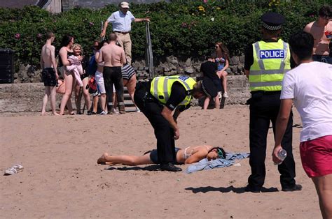 Teens Return To Troon Beach Despite Facebook Party Chaos Daily Mail Online