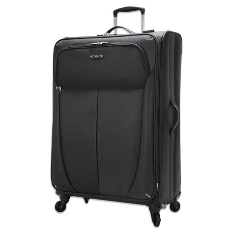 The 10 Best Lightweight Luggage Items Of 2019