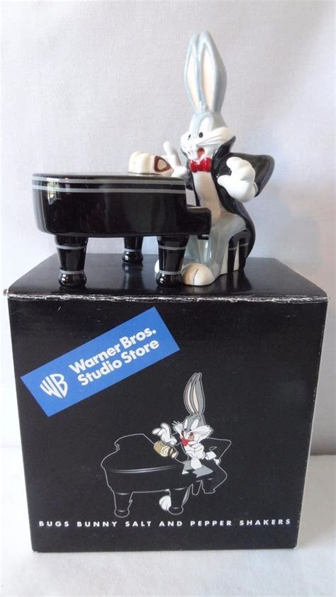 Warner Brothers 1999 Bugs Bunny Playing Piano Salt And Pepper Shakers Mib