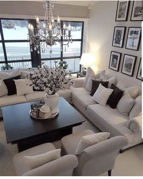 20 Black And White Decorations For Living Room