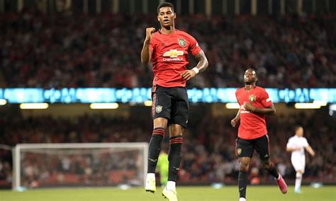 This manchester united live stream is available on all mobile devices, tablet, smart tv, pc or mac. Manchester United vs AC Milan: LIVE score and updates from ...