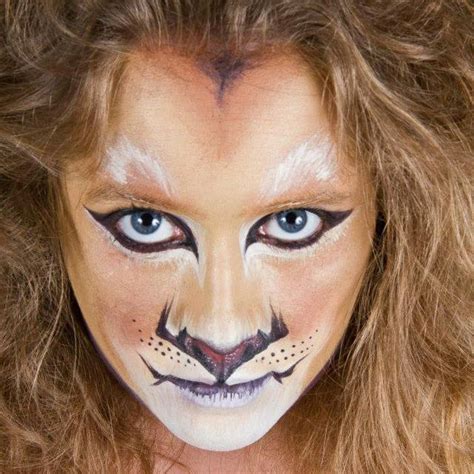 Lion Facepaint By Yourballoonman Via Flickr Lion Makeup Animal Makeup