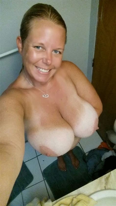 White Moms Like To Show Off Vol ShesFreaky