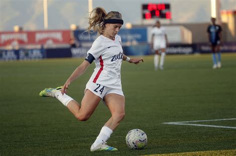 Ol Reign Back In Action Saturday Night As Nwsl Play Heats Up The Seattle Times