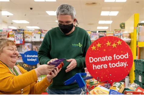 Tesco Shoppers Thanked For Donating 15 Million Meals Retail Bulletin