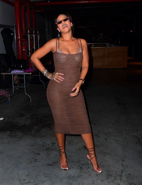 Rihanna At Savage X Fenty Fashion Show In New York 0912