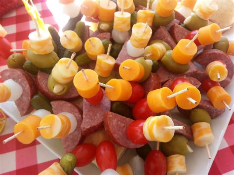 Try these cool holiday hacks for easy, shortcut christmas appetizers. DELICIOUS FINGER FOOD IDEAS U CANT RESIST ...