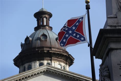 Video Confederate Flag Is Removed In South Carolina 893 Kpcc