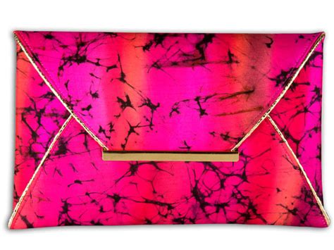 Top 16 Trendy Clutches To Carry In 2015