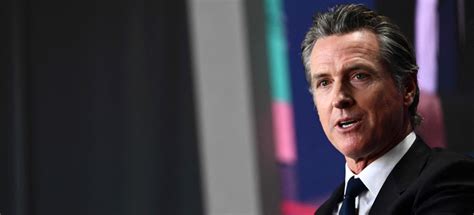 Gavin Newsom Florida Officials Committed Crimes Sending Migrants To