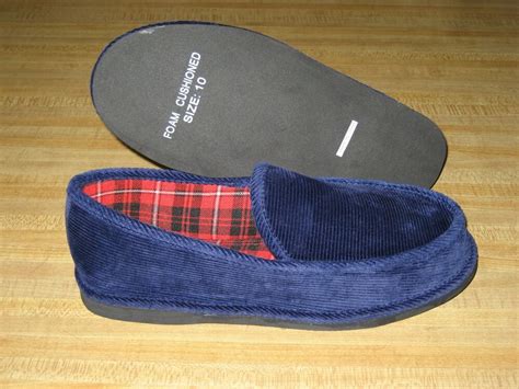 Maybe you would like to learn more about one of these? MENS HOUSE SHOES (house slippers) Navy/Plaid Insole, size ...