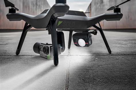 Fiilex LED for 3DR Solo Drone Shines a Light from Above | Digital Trends
