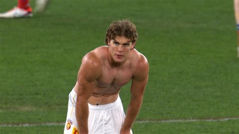 AFL 2023, Collingwood Magpies vs Brisbane Lions, video: Devon Robertson