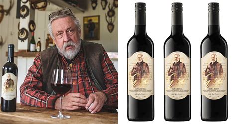 Leif gw persson kallar sig själv en »ganska disciplinerad alkoholist«. Leif GW Persson har lanserat ett eget rödvin | ELLE mat & vin