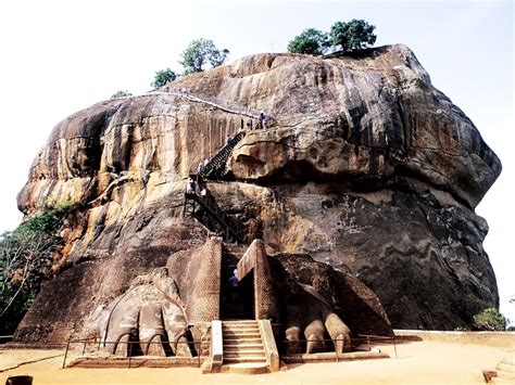Sigiriya Rock Fort Historical Facts And Pictures The History Hub