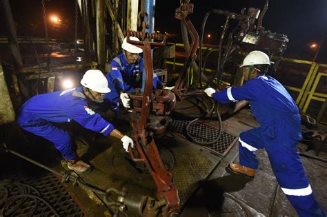 • perhitungan pph pasal 22 yang dipungut oleh pertamina dan badan usaha selain kasus dan jawaban. Pertamina EP Pakai Injeksi Polymer di Lapangan Tanjung ...