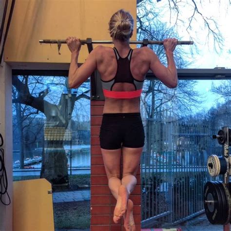 Jun 27, 2021 · sjöström åker hem från simtävlingarna i rom med två segrar och två andraplatser. Sarah Sjöström Muscles / Sarah sjöström krossar ...