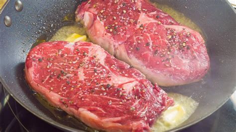 Whether you like your steak practically raw on the plate, or dry as a bone, this steak doneness chart with practice you can tell how cooked a steak is just by feel alone. How to cook steaks the traditional way - YouTube