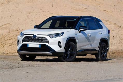 Is Toyota Rav4 Awd Or 4wd