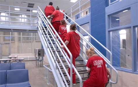 Court Adapts To Covid At Mclean County Jail
