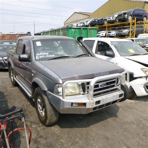 Stock 9218 Ford Courier Ute Ph 4wd 0804 1106