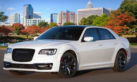 2023 Chrysler 300 Release Date Colors