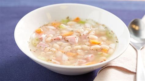 Easy Ham And Navy Bean Soup Recipe
