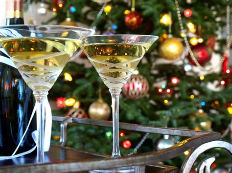 Champagne cocktails to upgrade your new year's. Lighten Up Holiday Cocktails Without Losing the Fun | HealthCastle.com